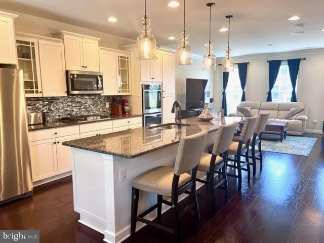 22276 Pinecroft Terrace Ashburn, VA 20148 - Photo 4 of 37