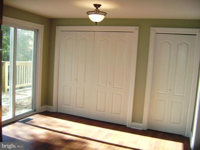 1243 Ridge Road Lusby, MD 20657 - Photo 6 of 7 Dining space