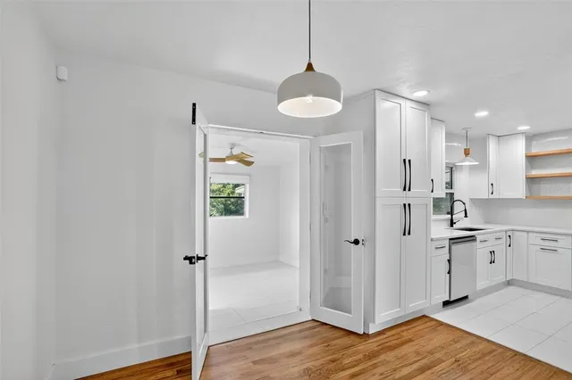 $394,000 | 832 Thalia Drive, Orlando, FL 32807