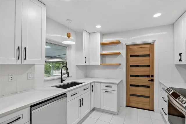 $394,000 | 832 Thalia Drive, Orlando, FL 32807