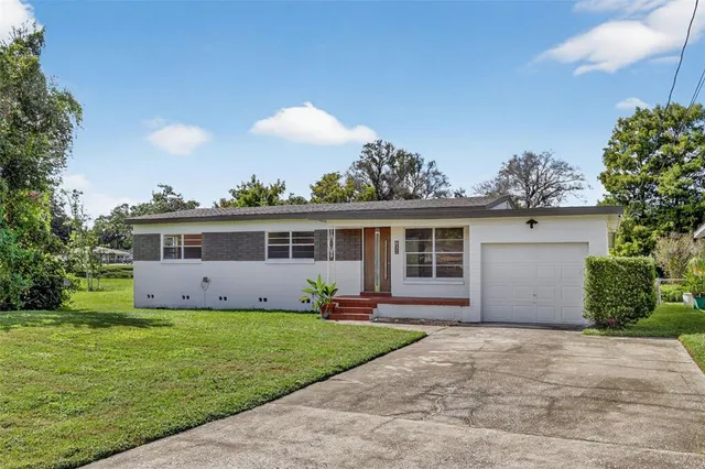 $394,000 | 832 Thalia Drive, Orlando, FL 32807