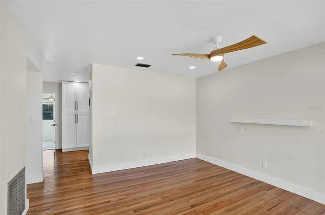 $394,000 | 832 Thalia Drive, Orlando, FL 32807