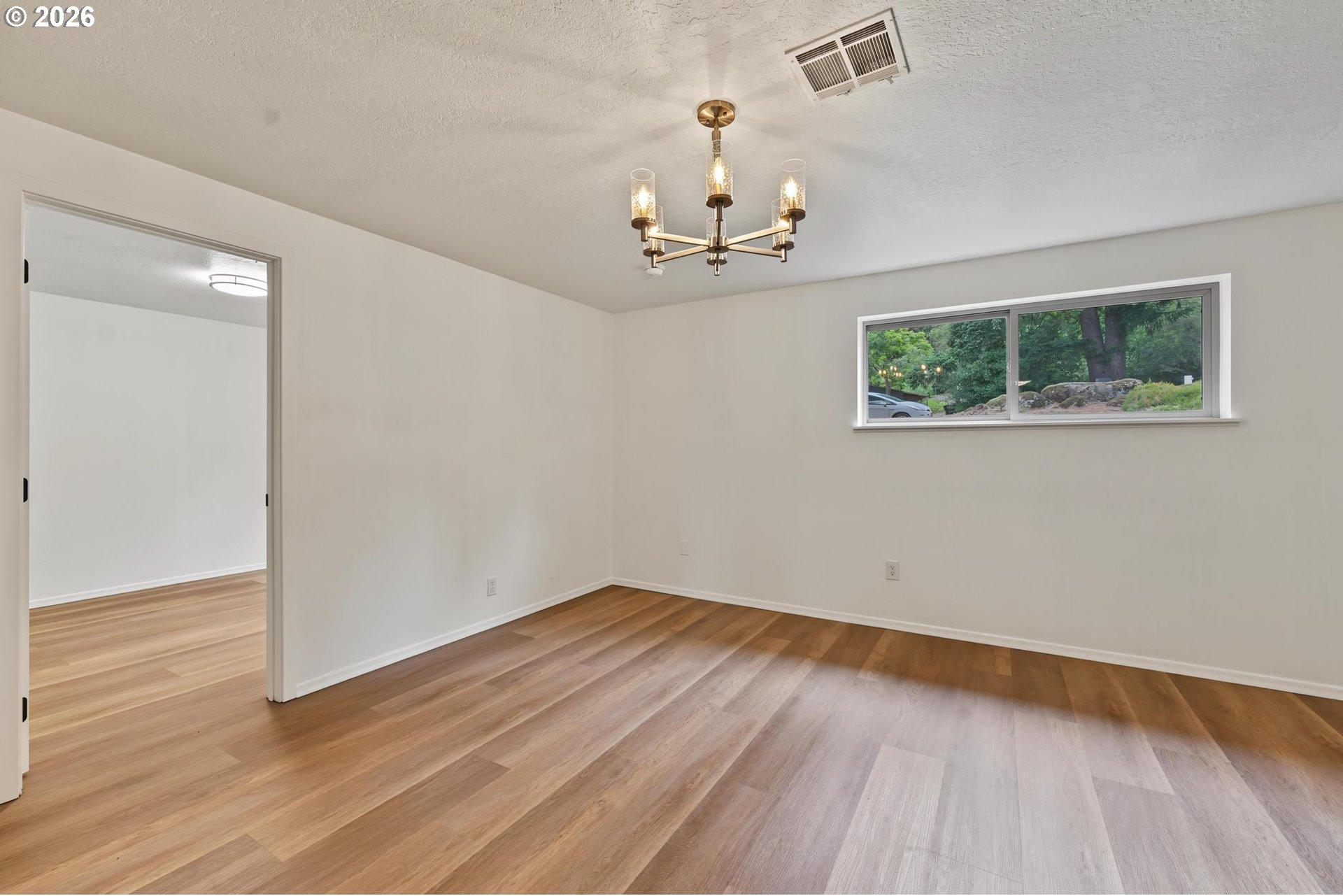 17610 Southeast Sunnyside Road Damascus, OR 97089 - Photo 14 of 38 Dining Room