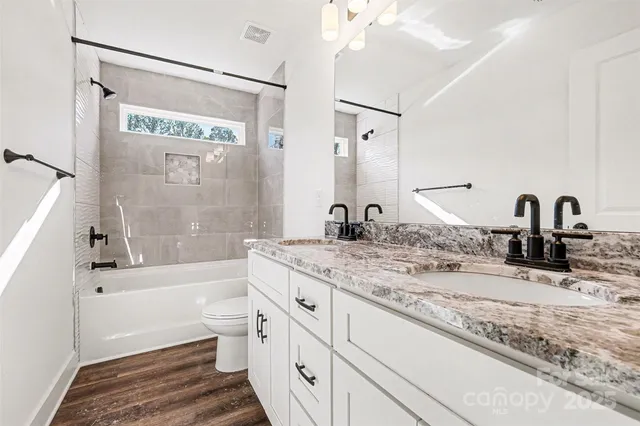 $590,000 | 1977 Ripple Rock Road, Fort Mill, SC 29715