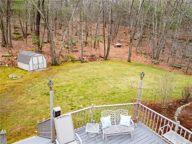 $855,000 | 113 Log Road, North Smithfield, RI 02830