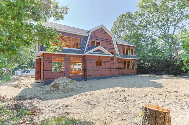 $3,595,000 | 640 Poponessett Road, Cotuit, MA 02635