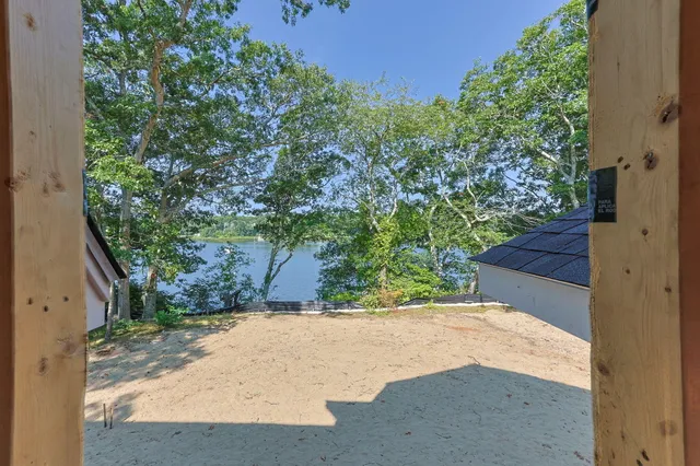 $3,595,000 | 640 Poponessett Road, Cotuit, MA 02635