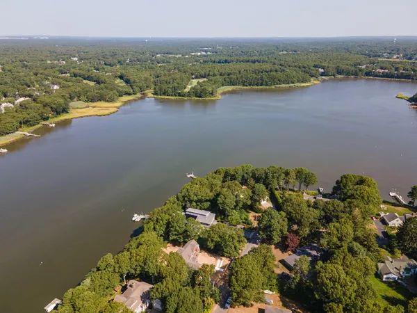 $3,595,000 | 640 Poponessett Road, Cotuit, MA 02635