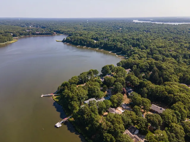 $3,595,000 | 640 Poponessett Road, Cotuit, MA 02635