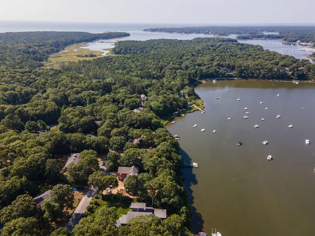 $3,595,000 | 640 Poponessett Road, Cotuit, MA 02635