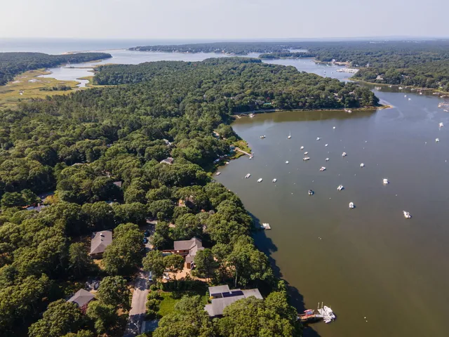 $3,595,000 | 640 Poponessett Road, Cotuit, MA 02635