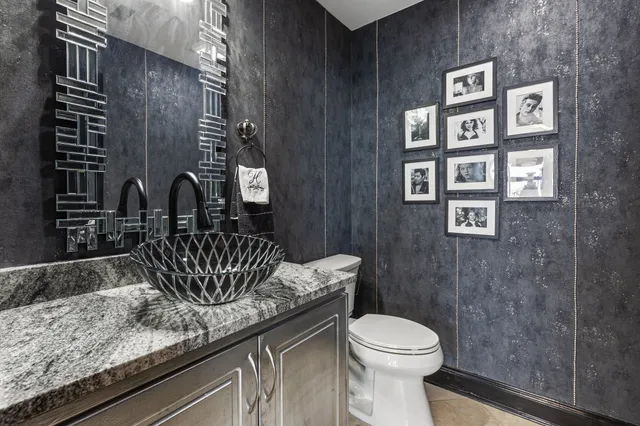 $799,900 | 3350 McCue Road, Unit 2404, Houston, TX 77056