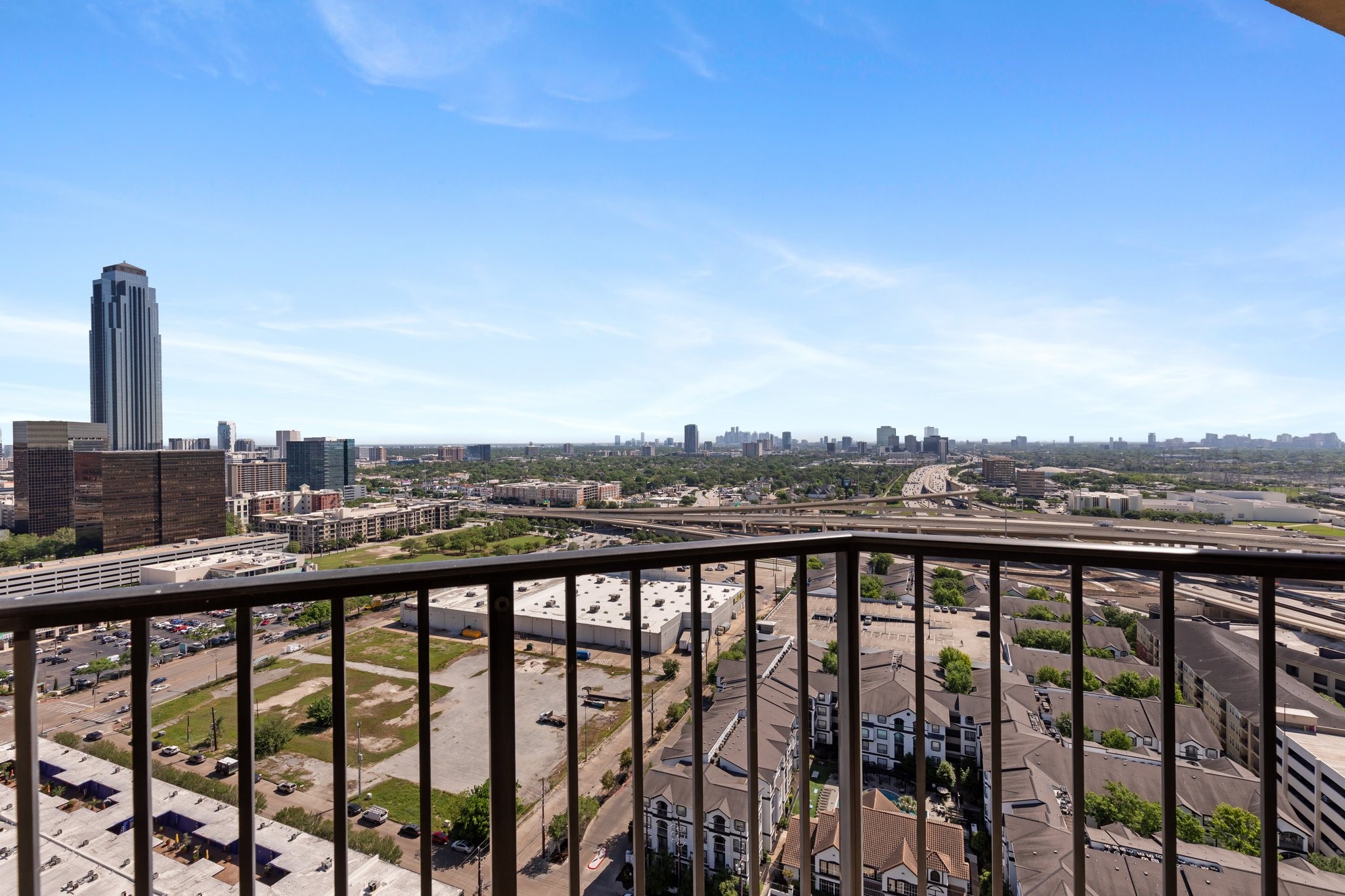 3350 McCue Road, Unit 2404 Houston, TX 77056 - Photo 20 of 49 a view of city from balcony