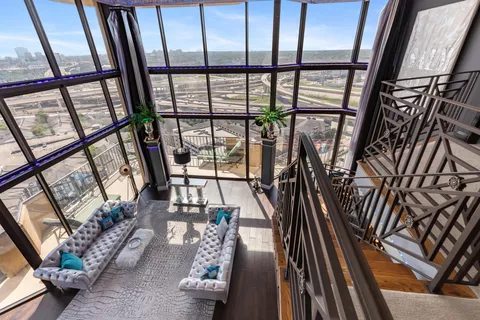 $799,900 | 3350 McCue Road, Unit 2404, Houston, TX 77056