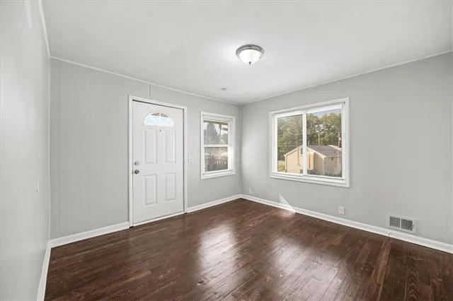 $140,000 | 1215 South Delaware, Independence, MO 64055