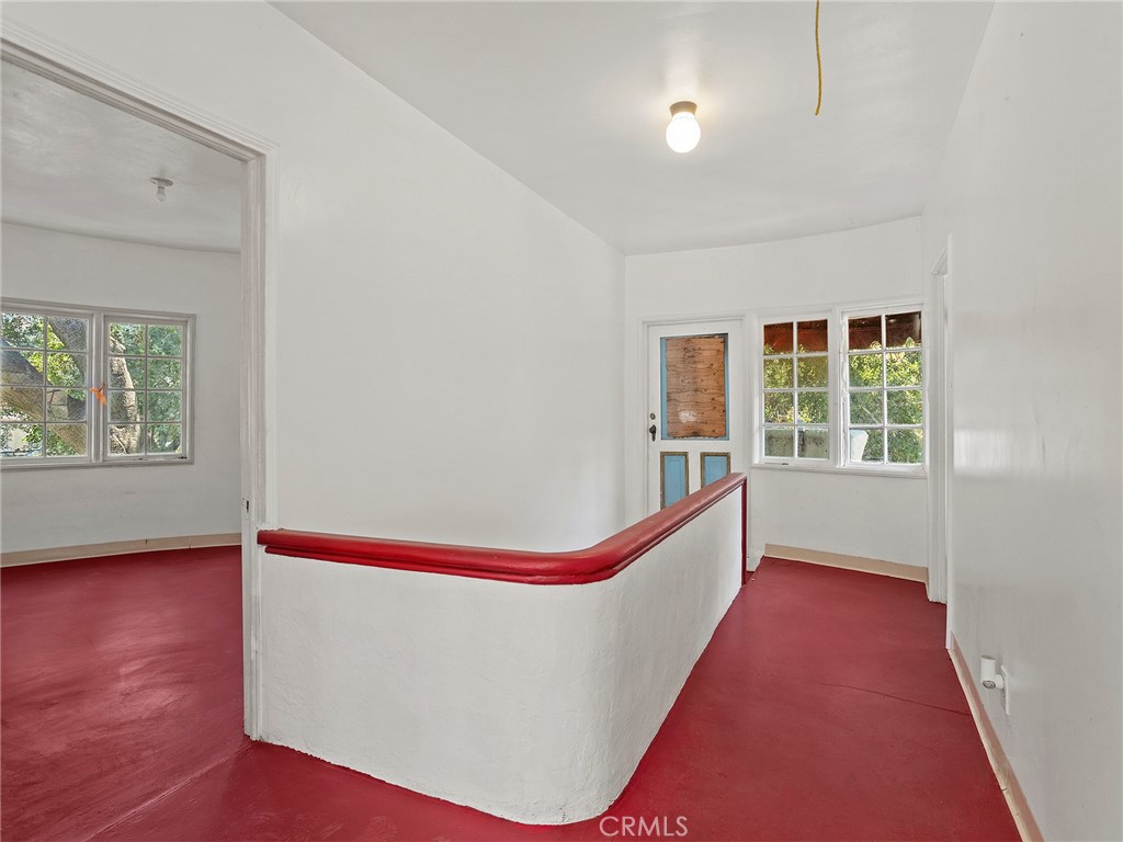 8618 La Tuna Canyon Road Sun Valley, CA 91352 - Photo 20 of 50 a view of an empty room with a window