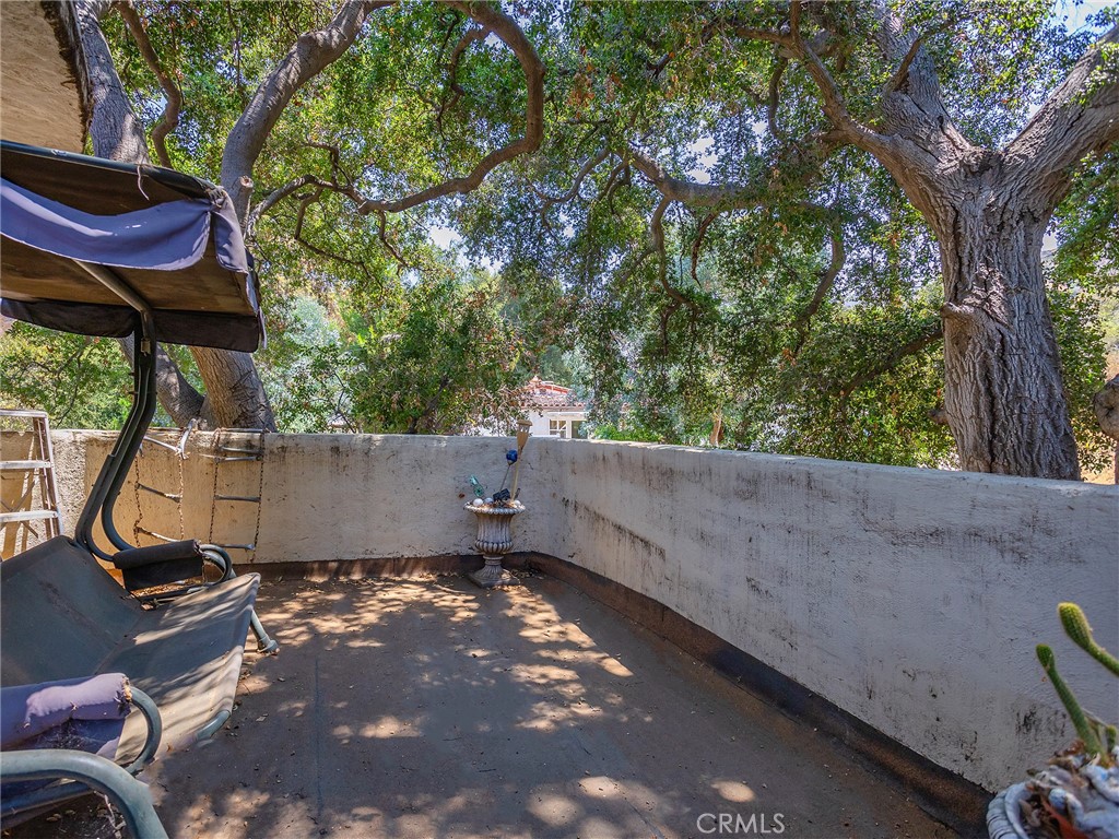 8618 La Tuna Canyon Road Sun Valley, CA 91352 - Photo 21 of 50 a view of outdoor space
