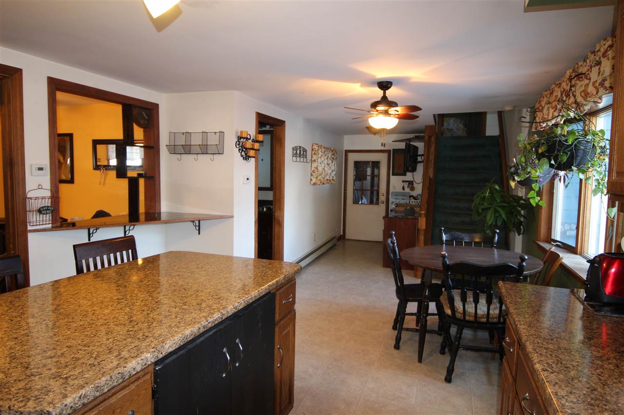 3 Jefferson Avenue Rochester, NH 03867 - Photo 12 of 39