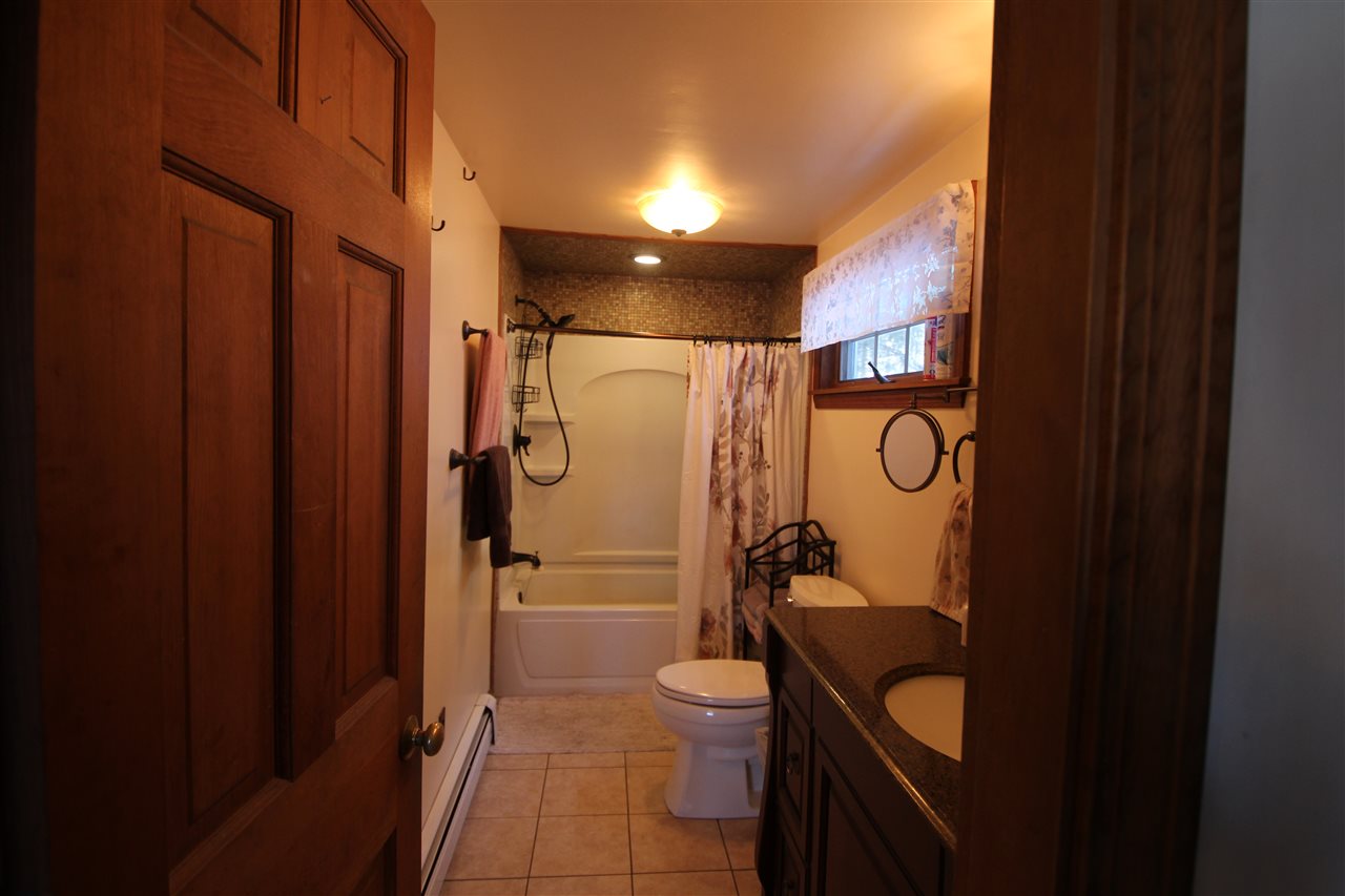 3 Jefferson Avenue Rochester, NH 03867 - Photo 18 of 39