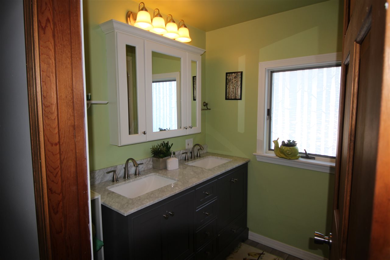 3 Jefferson Avenue Rochester, NH 03867 - Photo 23 of 39