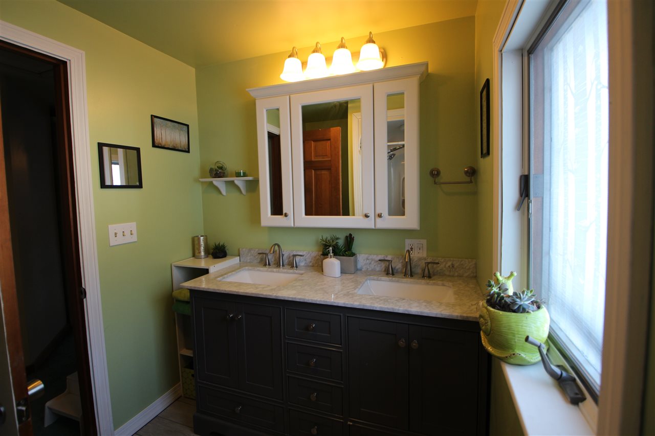 3 Jefferson Avenue Rochester, NH 03867 - Photo 24 of 39