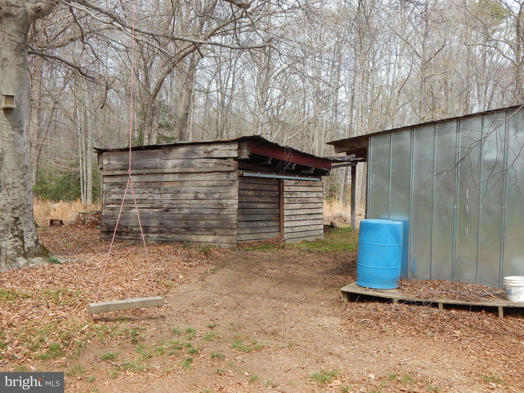15960 Covington Road Brandywine, MD 20613 - Photo 12 of 16 Small barn