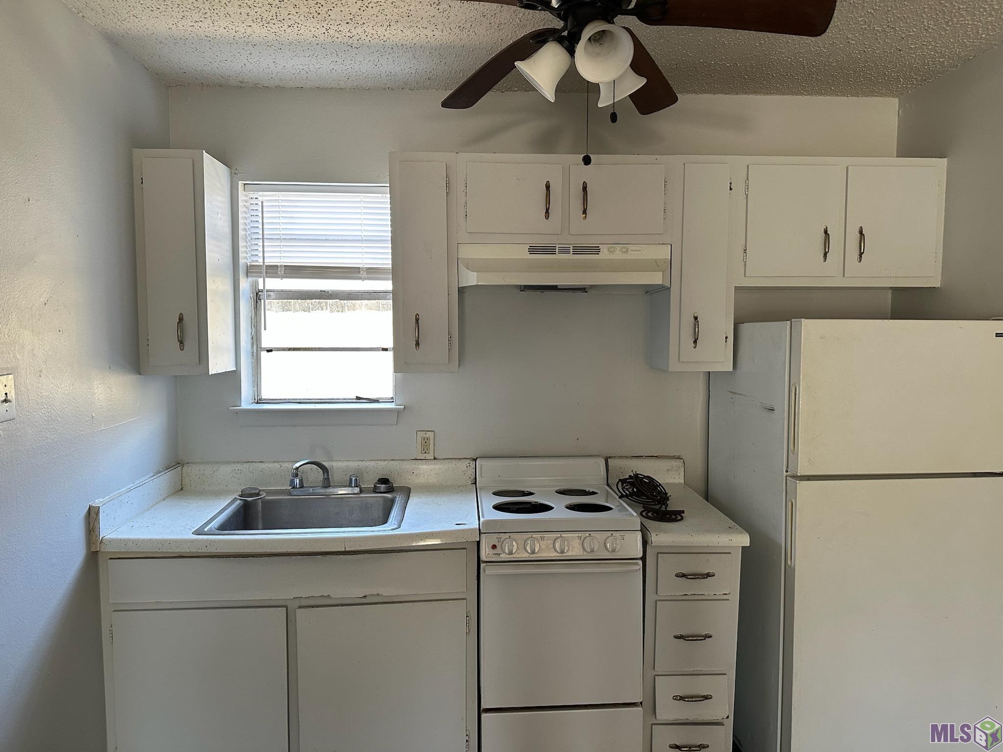 1444 Jim Taylor Drive Baton Rouge, LA 70820 - Photo 4 of 11