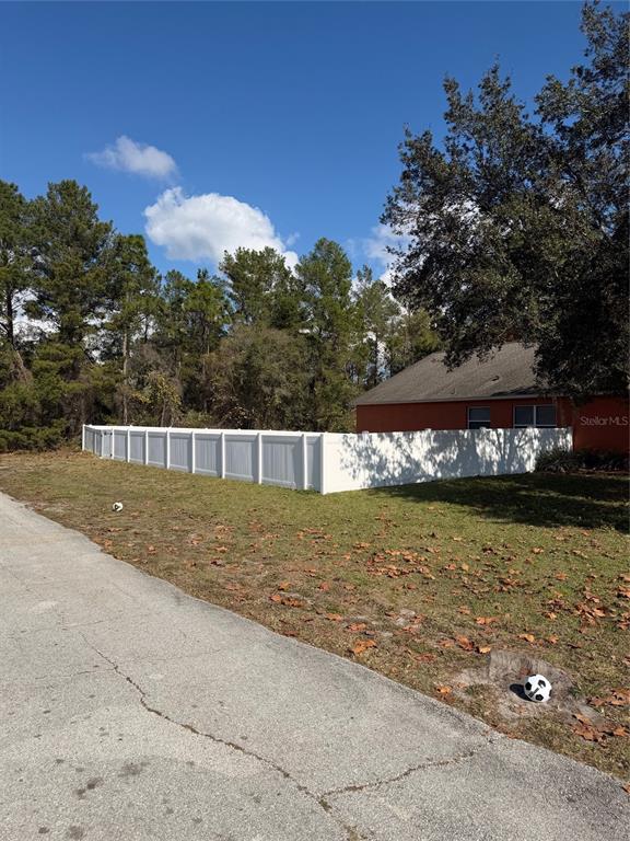 3020 Norlina Street Deltona, FL 32738 - Photo 3 of 30 a view of a terrace