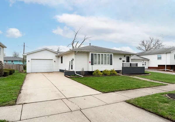 $314,999 | 8141 Grace Place, Highland, IN 46322