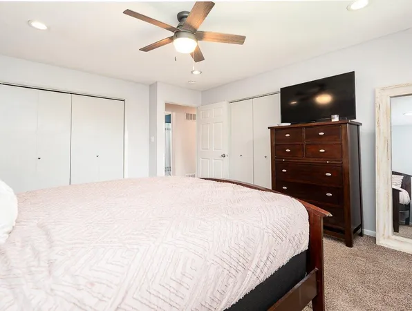 $314,999 | 8141 Grace Place, Highland, IN 46322