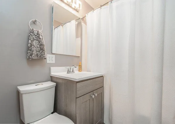 $314,999 | 8141 Grace Place, Highland, IN 46322