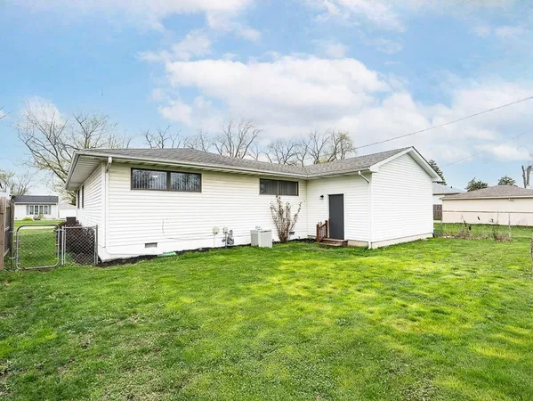 $314,999 | 8141 Grace Place, Highland, IN 46322