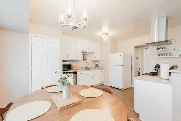 $314,999 | 8141 Grace Place, Highland, IN 46322