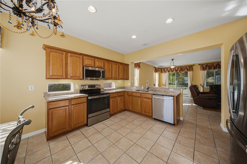13158 Southeast 93rd Terrace Road Summerfield, FL 34491 - Photo 15 of 69 Gallery Image 15