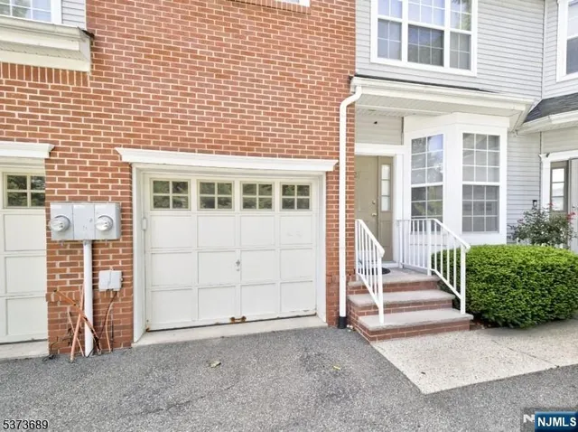 $660,000 | 123 Cardigan Court, Parsippany, NJ 07054