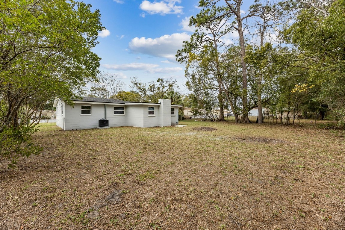 9019 Greenleaf Road Jacksonville, FL 32208 - Photo 33 of 34