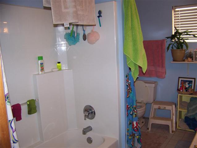 4792 Whittier Road Clayton, WA 99110 - Photo 5 of 9