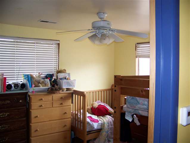 4792 Whittier Road Clayton, WA 99110 - Photo 6 of 9