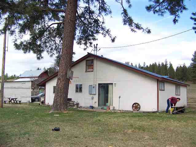 4792 Whittier Road Clayton, WA 99110 - Photo 8 of 9