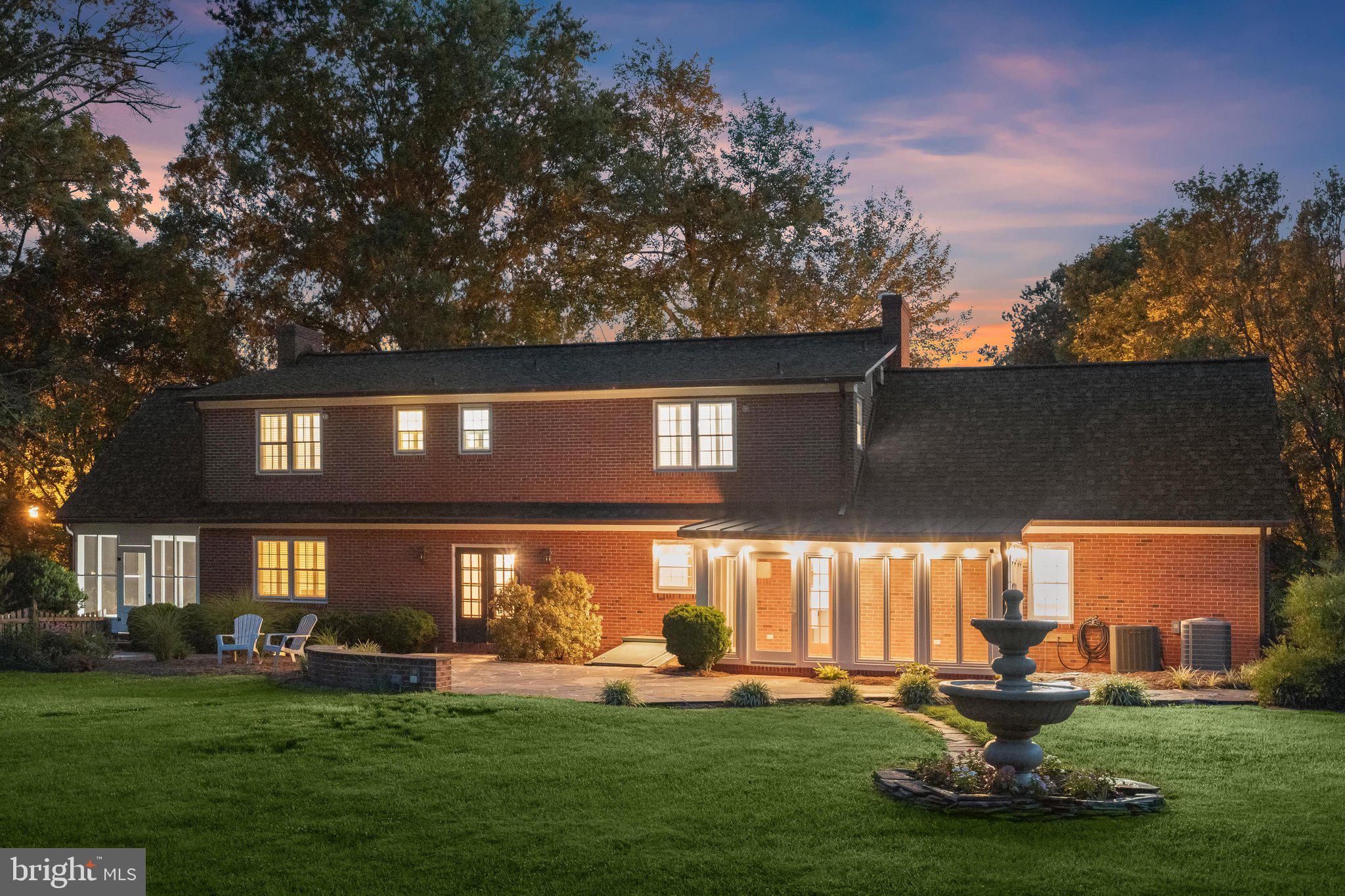 9305 Main Street Manassas, VA 20110 - Photo 80 of 86 Twilight