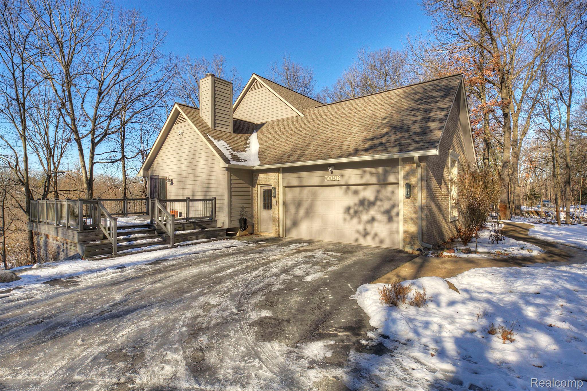 5096 Van Amberg Road Brighton, MI 48114 - Photo 2 of 65 Gallery Image 2