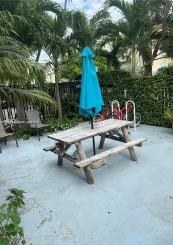 a park bench sitting in the middle of a park