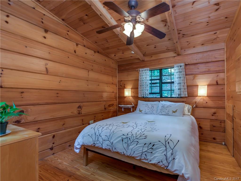 208 Sienna Road, Unit 6 Saluda, NC 28773 - Photo 11 of 18 Gallery Image 11