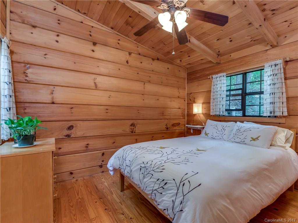 208 Sienna Road, Unit 6 Saluda, NC 28773 - Photo 10 of 18 Gallery Image 10