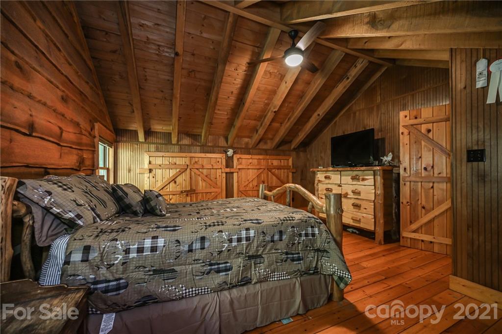 100 Meadows Town Road Leicester, NC 28748 - Photo 34 of 46 Gallery Image 34