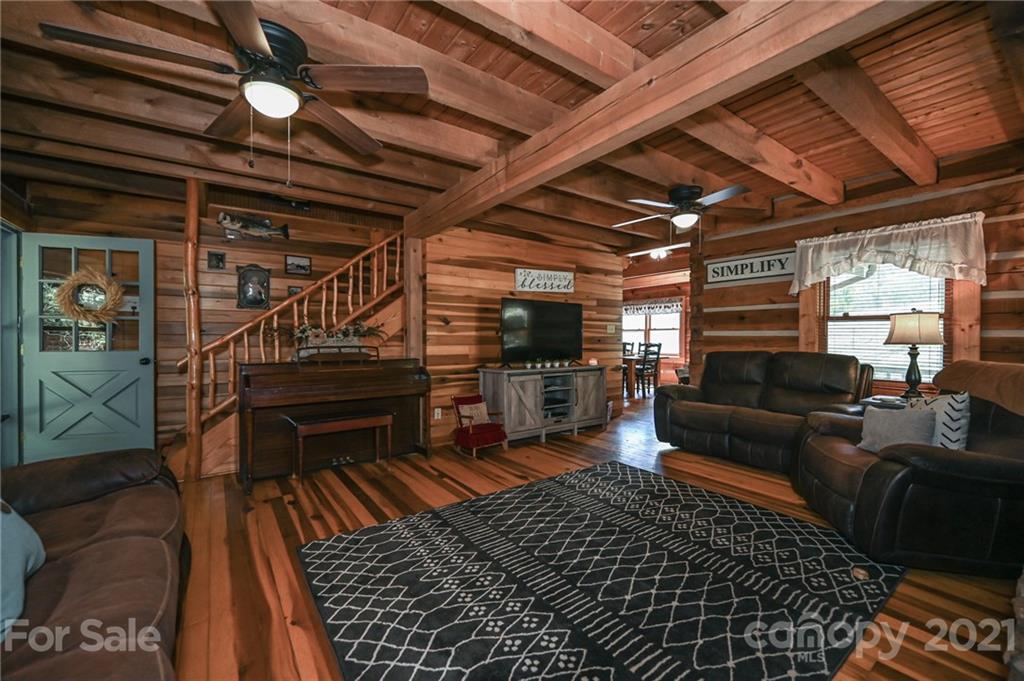 100 Meadows Town Road Leicester, NC 28748 - Photo 10 of 46 Gallery Image 10