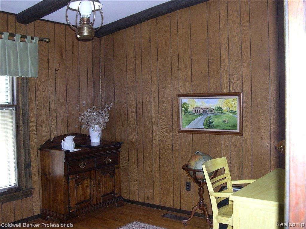 18 Wimberly Drive Rochester, MI 48306 - Photo 14 of 16 Bedroom Three used as Office
