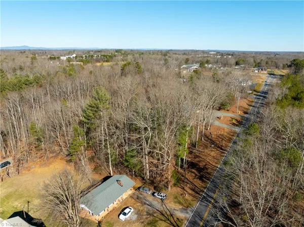 $30,000 | 0 Claremont Drive, Elkin, NC 28621