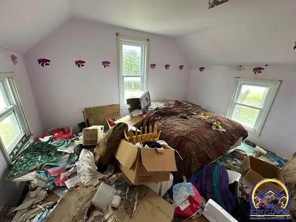 $9,900 | 208 Adolph Street, White City, KS 66872