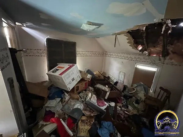 $9,900 | 208 Adolph Street, White City, KS 66872